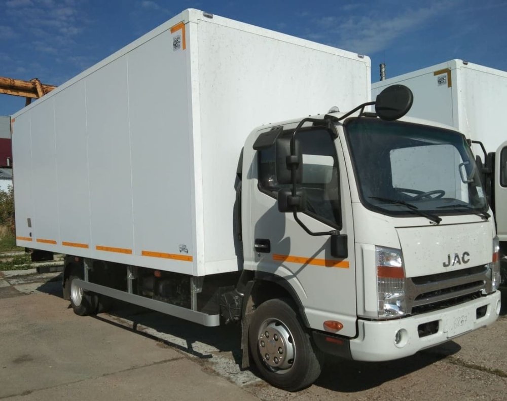 Фургон изотермический JAC N90LS