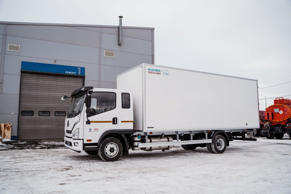 Фургон изотермический FAW Tiger 6G