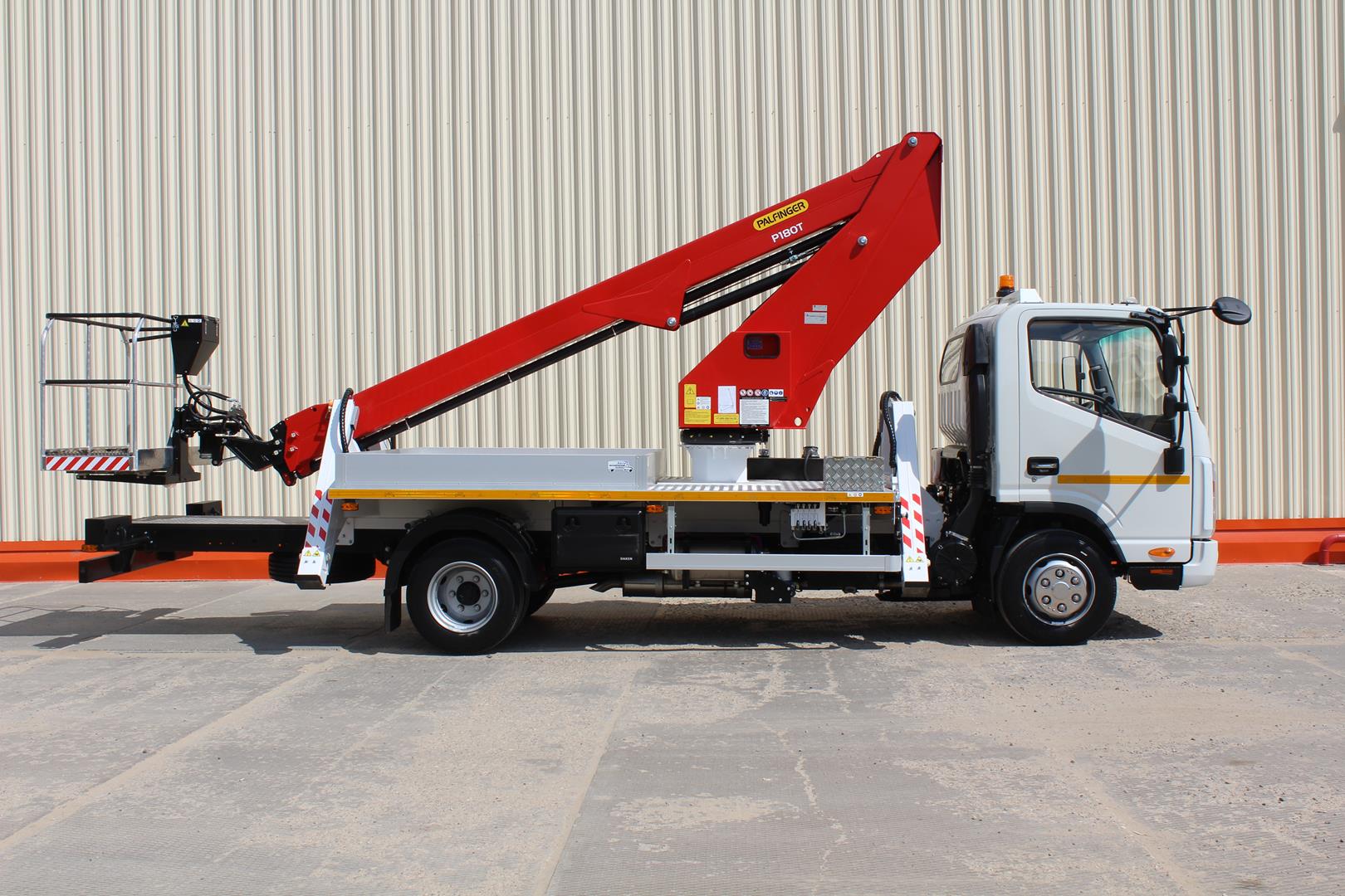 JAC N90 Автогидроподъемник palfinger