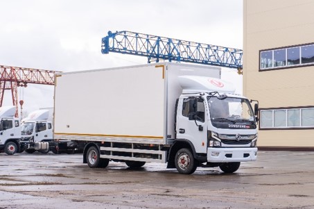 Промтоварный фургон на базе DONGFENG C80L