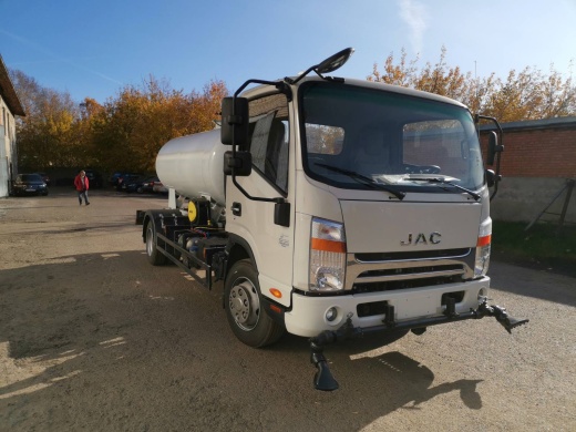 JAC N90 Поливомоечная машина